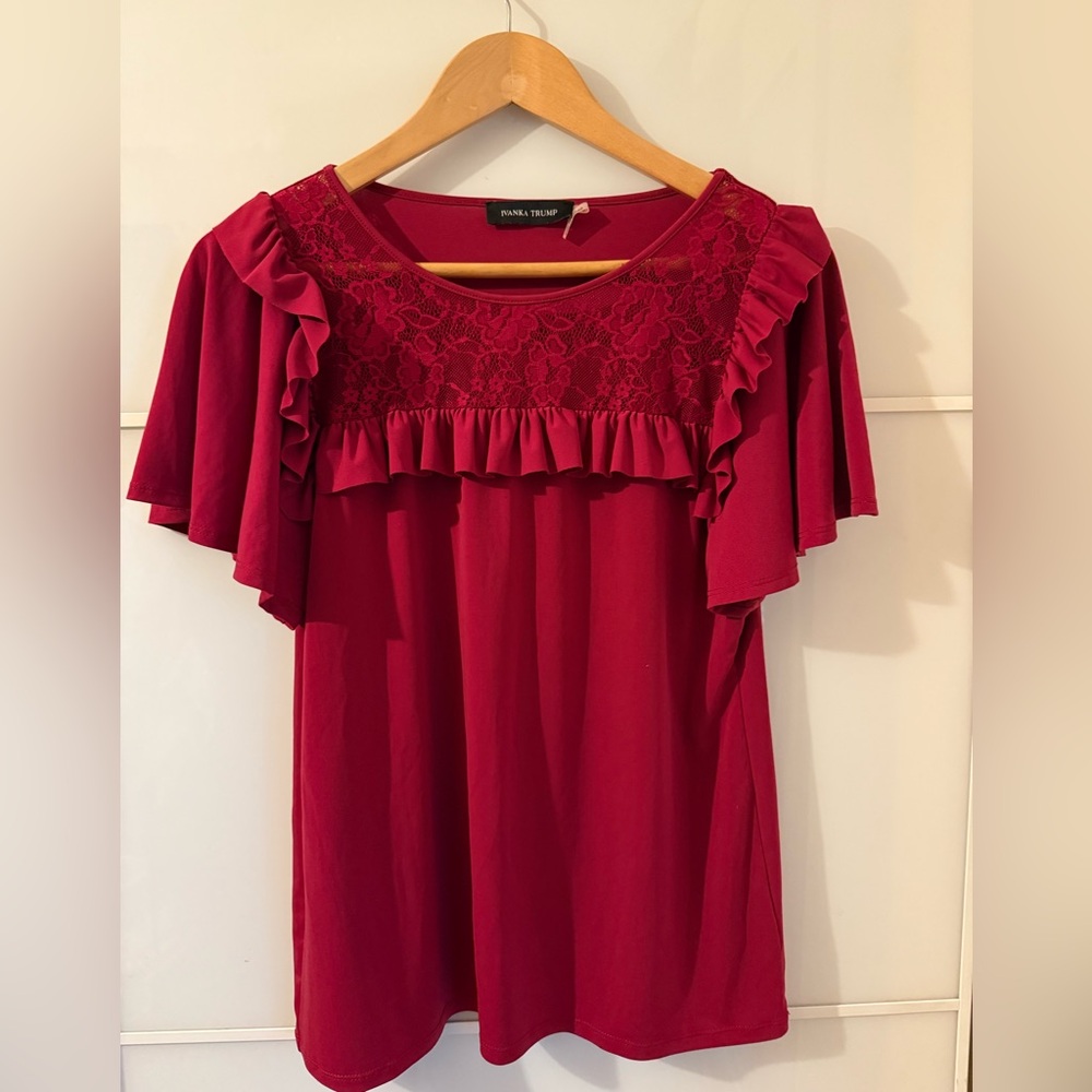 Ivanka Trump Blouse Shirt Top Size M.